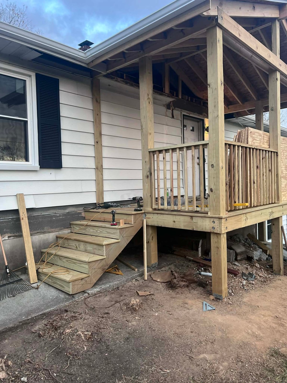 Deck with Stairs
