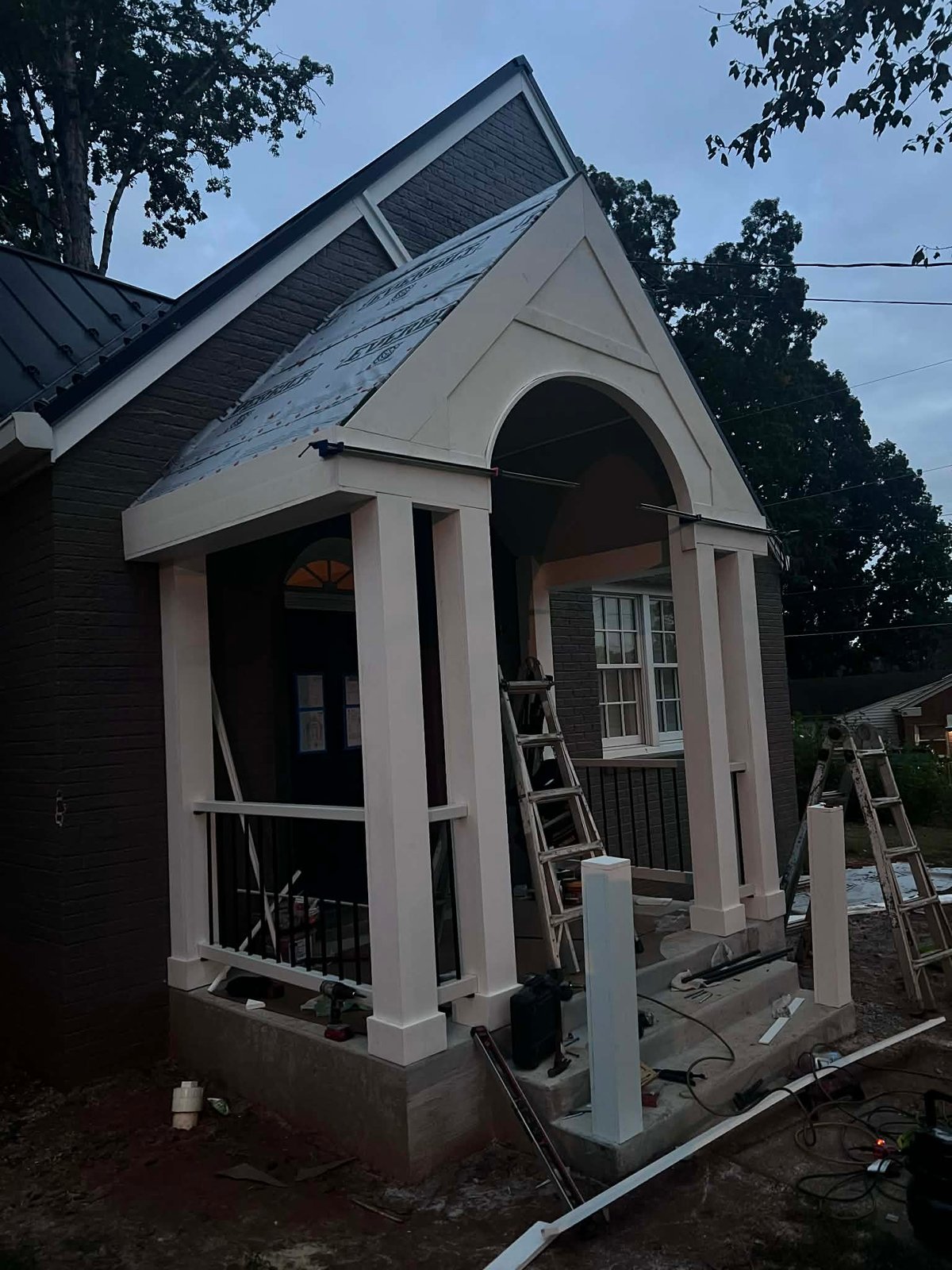 Smith Mountain Lake Waterfront Roofing: Special Considerations