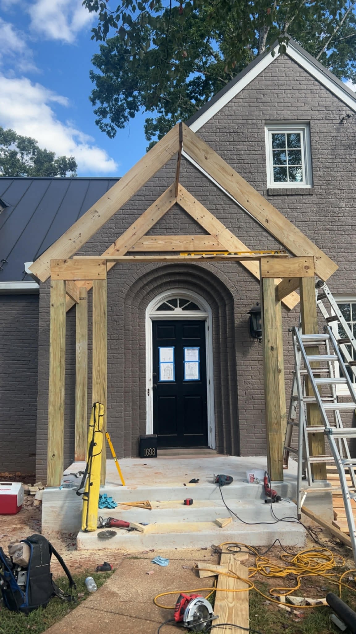 Roof framing construction